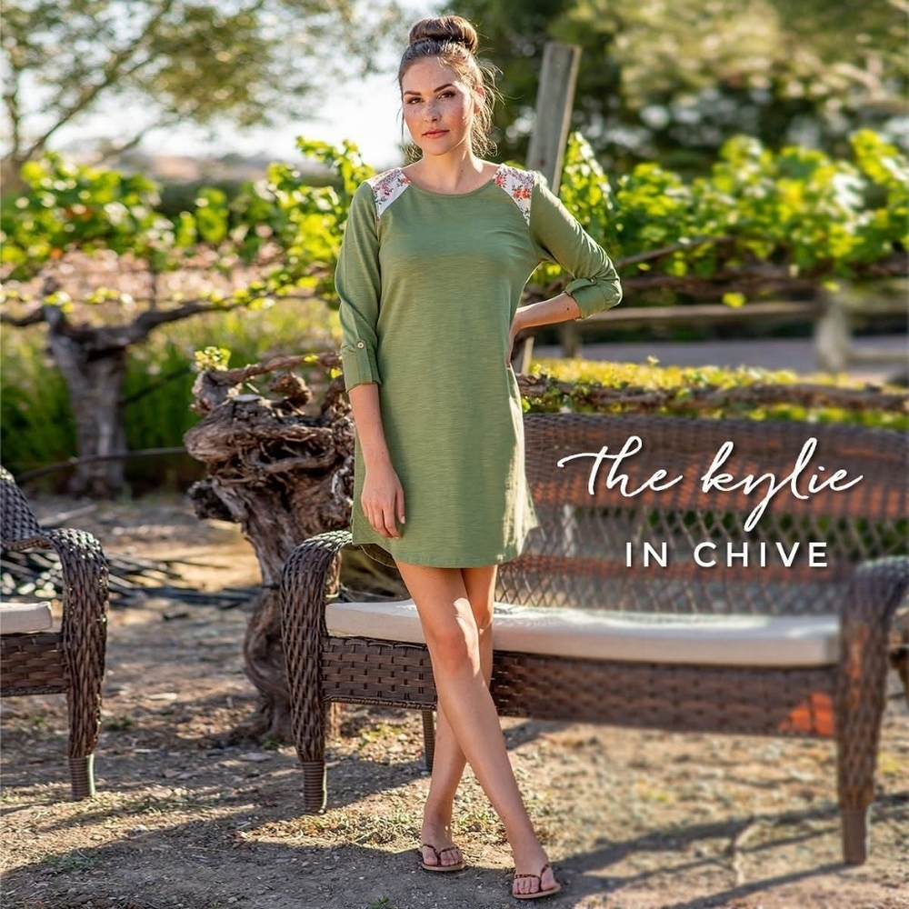 Evy’s Tree Kylie Dress Size Small